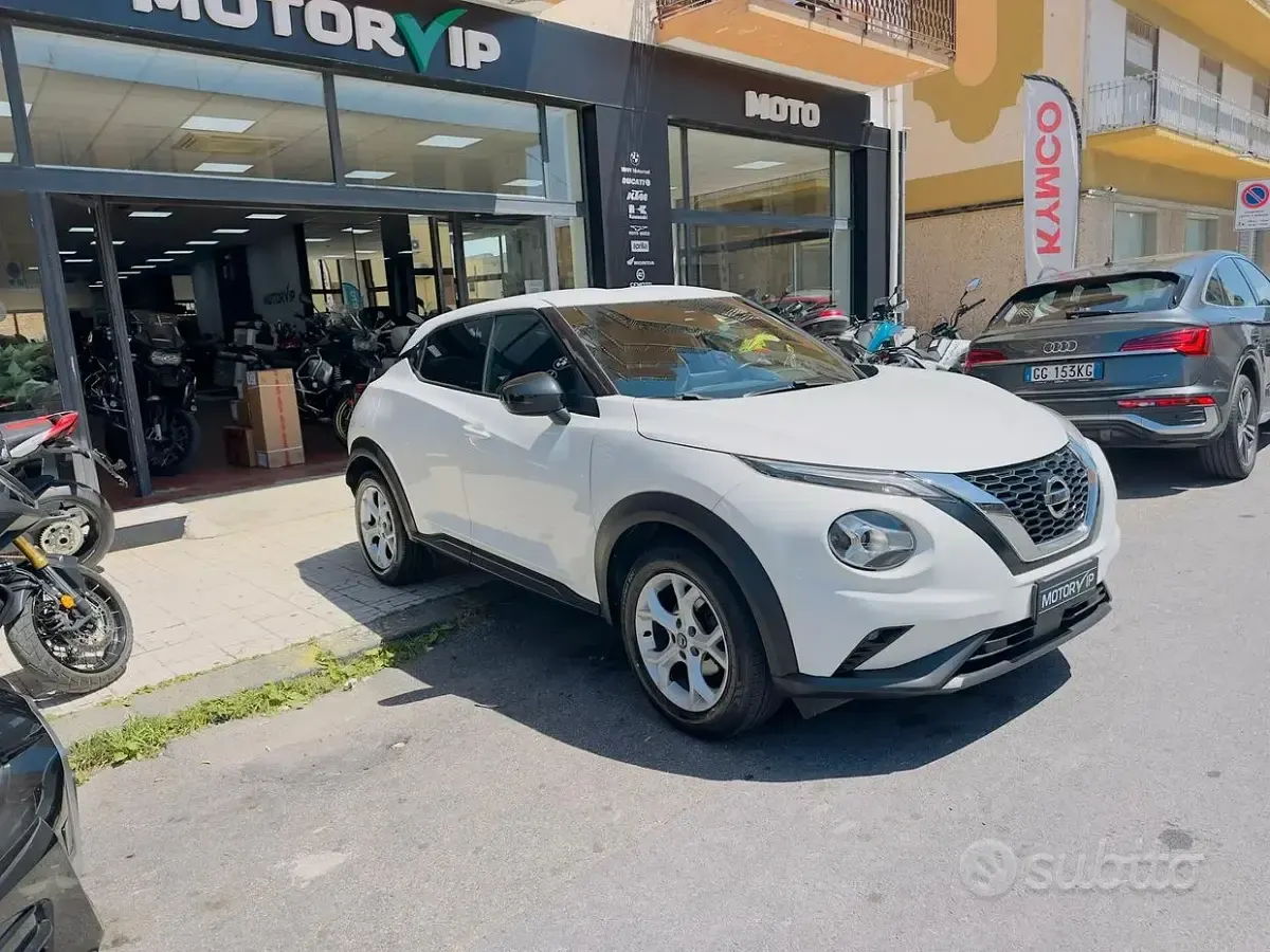 Usata Nissan Juke N-Connecta 117 CV (86 kW) 2020 Bianco SUV