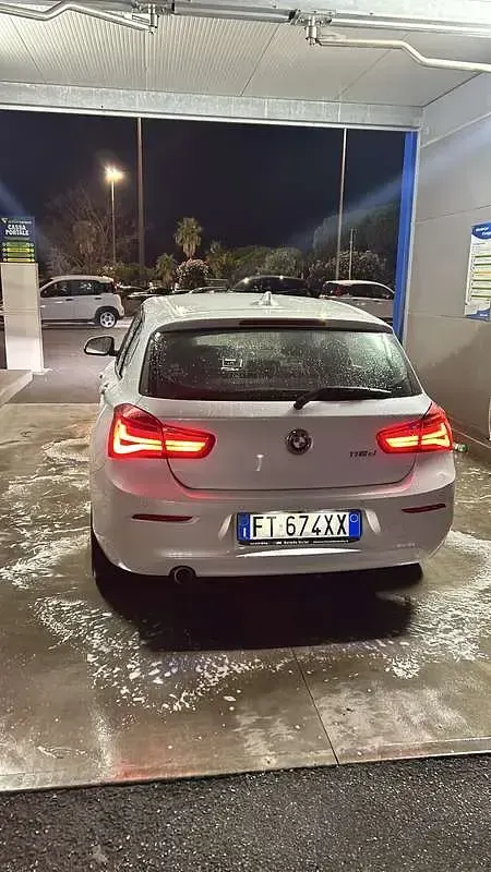 Usata BMW 118 Sport Line 150 CV (110 kW) 2015 Utilitaria