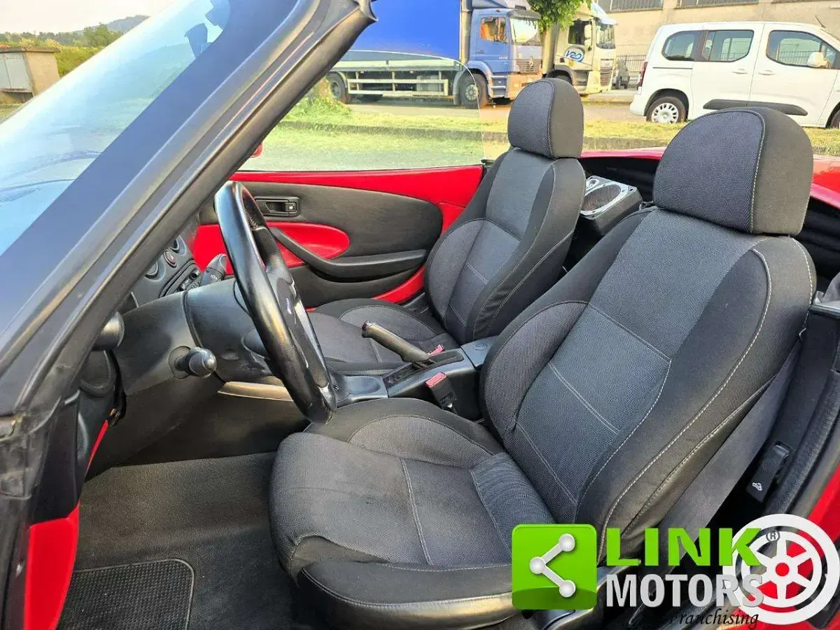 Usata Fiat Barchetta 131 CV (96 kW) 1997 Rosso Cabrio