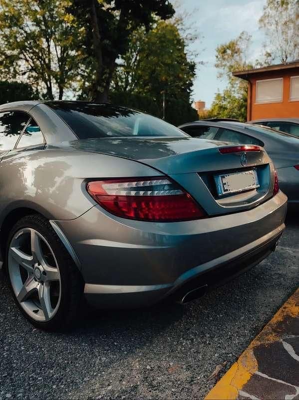 Usata Mercedes SLK200 184 CV (135 kW) 2011 Grigio Cabrio