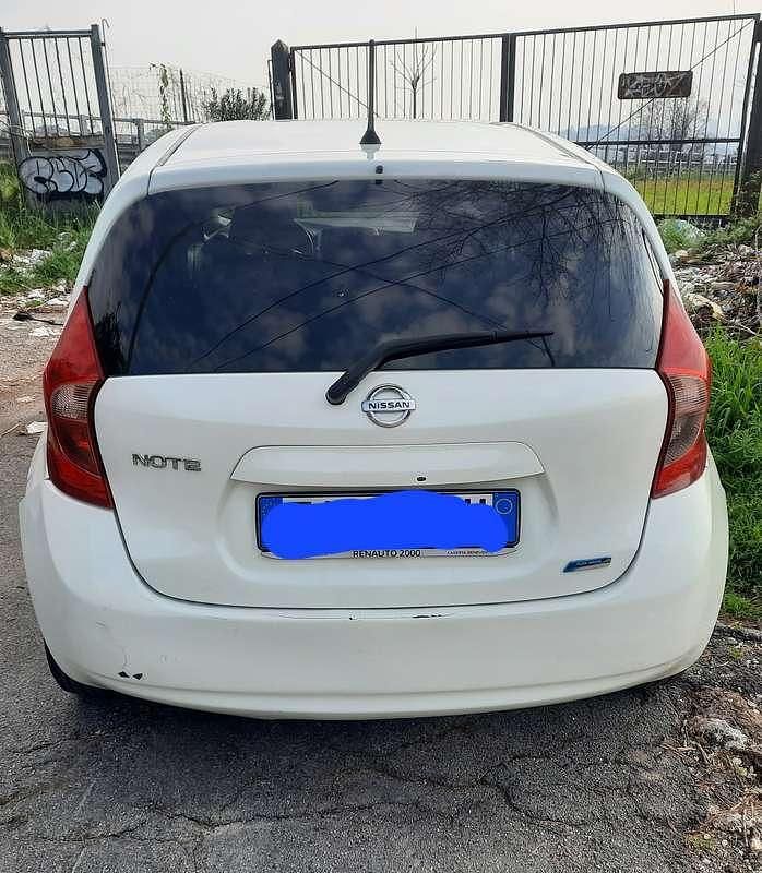 Usata Nissan Note Acenta 90 CV (66 kW) 2015 Bianco Utilitaria