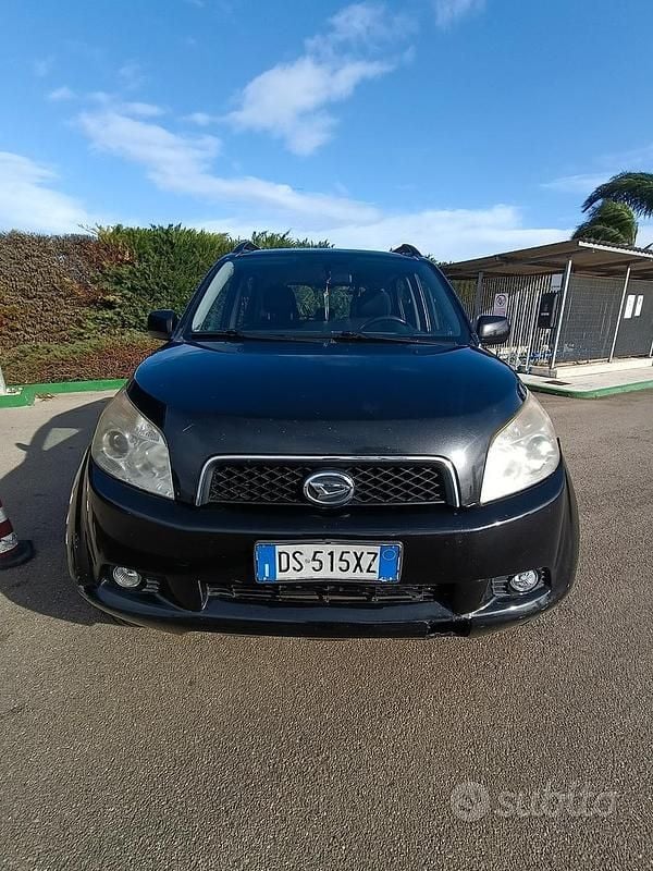 Usata Daihatsu Terios 2008 Nero SUV