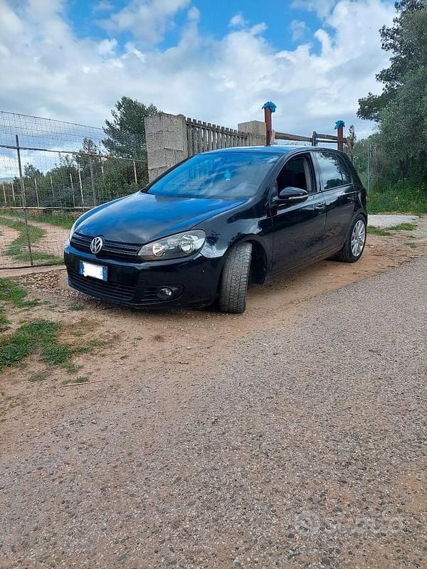 Usata VW Golf VI 122 CV (89 kW) 2009 Nero Utilitaria
