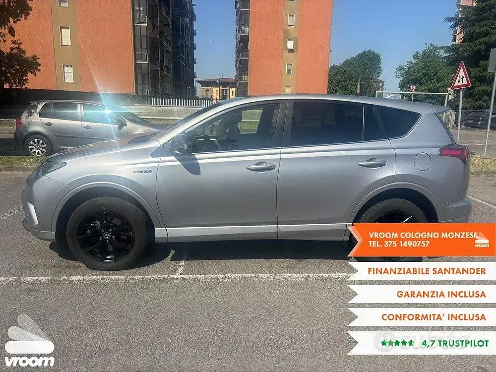 Usata Toyota RAV4 Hybrid 155 CV (114 kW) 2018 Gray SUV