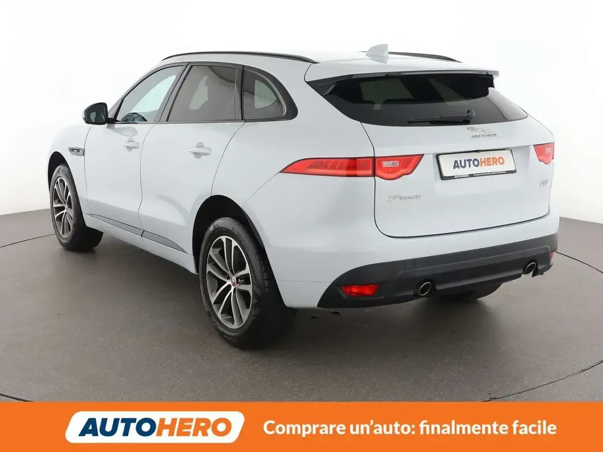 Usata Jaguar F-Pace R-Sport 241 CV (177 kW) 2017 Bianco SUV