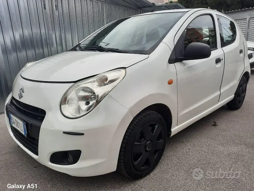 Usata Suzuki Alto 68 CV (50 kW) 2009 Bianco Utilitaria