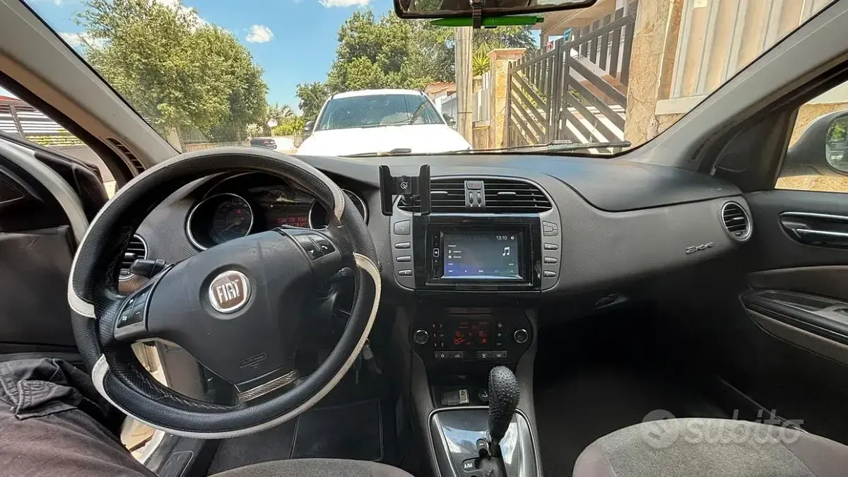 Usata Fiat Bravo 120 CV (88 kW) 2009 Bianco Utilitaria