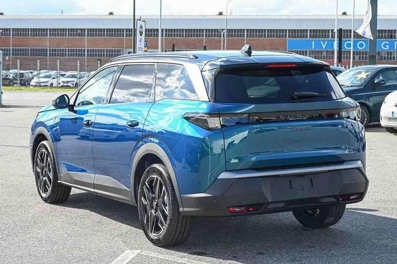 Nuova Peugeot 5008 GT 136 CV (100 kW) 2025 Blu Monovolume