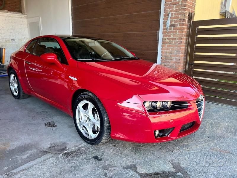 Usata Alfa Romeo Brera 260 CV (191 kW) 2006 Rosso Coupé
