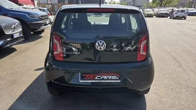 Usata VW up! move up! 68 CV (50 kW) 2016 Nero Utilitaria