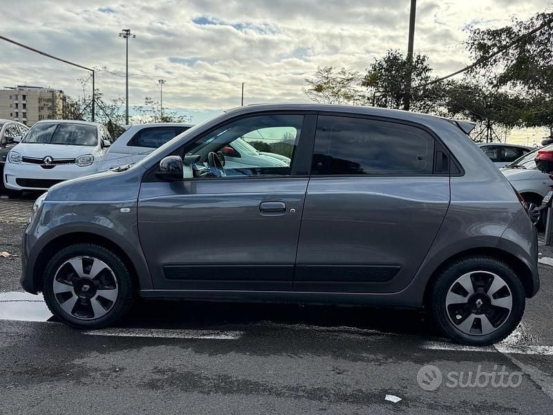 Usata Renault Twingo Intens 69 CV (50 kW) 2017 Grigio Utilitaria