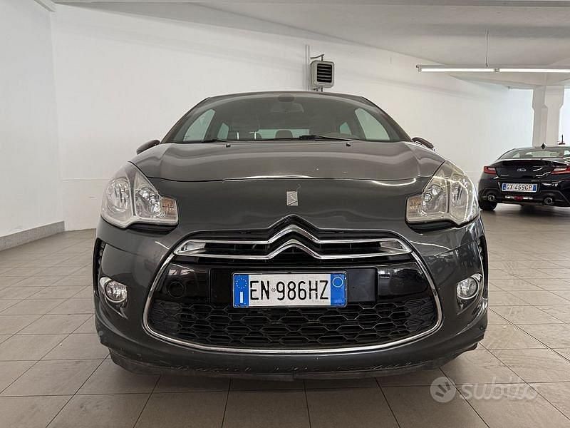 Usata DS Automobiles DS3 Chic 2012 Grigio Coupé