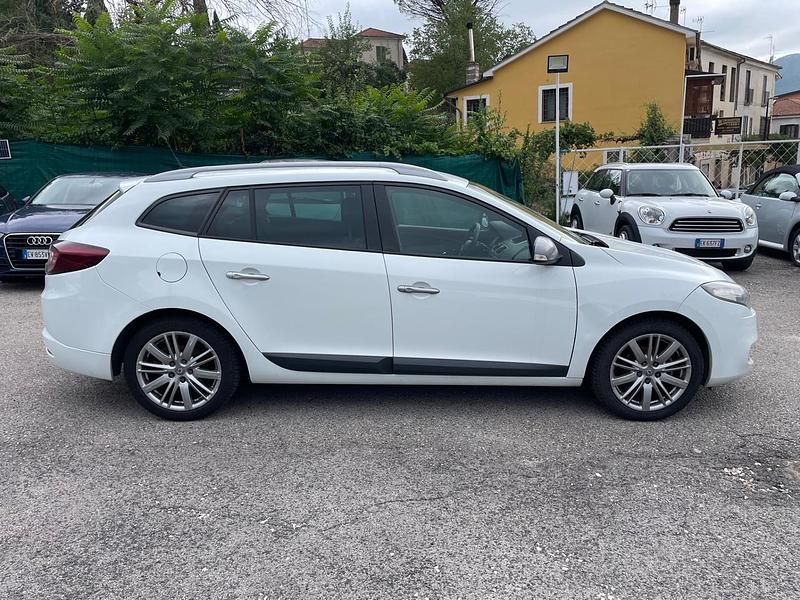 Usata Renault Mégane GT Line GT-Line 110 CV (80 kW) 2011 Bianco Station wagon