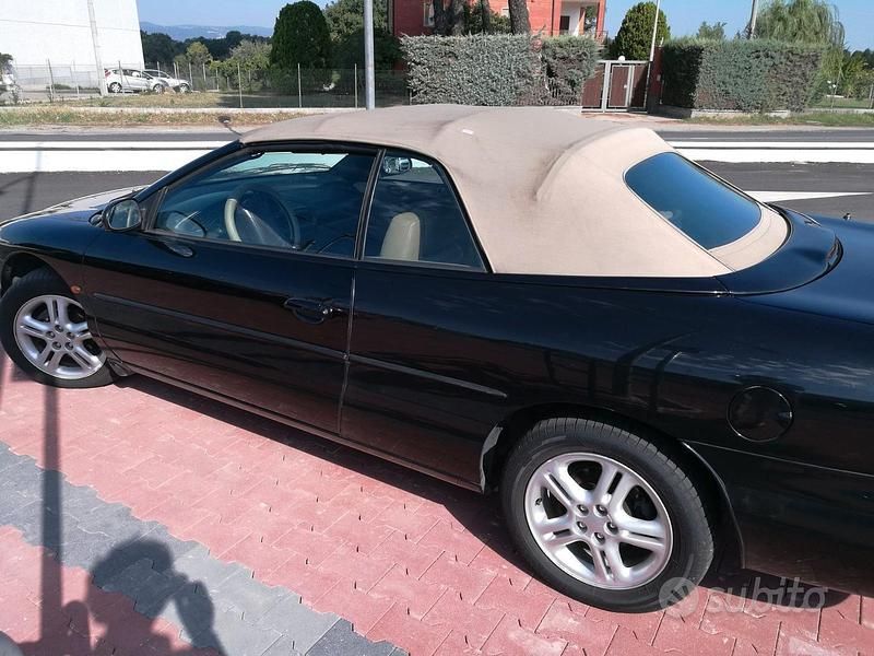 Usata Chrysler Stratus 132 CV (97 kW) 1996
