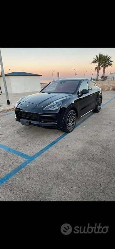 Usata Porsche Cayenne 2021 Nero SUV