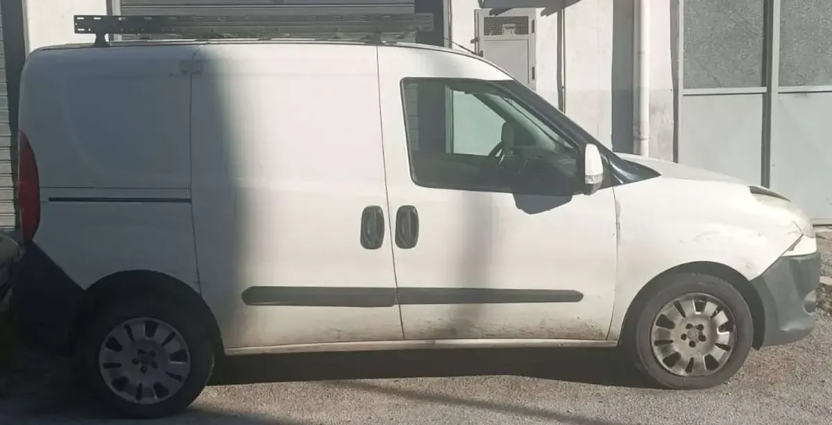 Usata Fiat Doblò 103 CV (75 kW) 2011 Bianco Monovolume