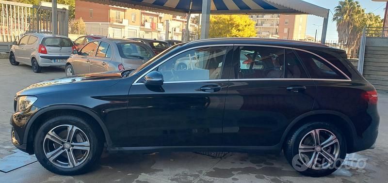 Usata Mercedes GLC220 169 CV (124 kW) 2015 Nero SUV