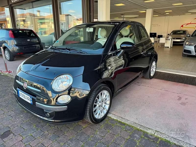 Usata Fiat 500 Lounge 69 CV (50 kW) 2015 Nero Berlina