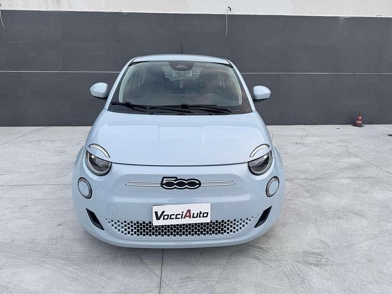 Usata Fiat 500e La Prima 42 kW (58 CV) 2020 Other Utilitaria