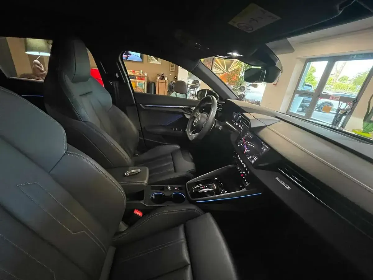 Usata Audi S3 Sport 333 CV (244 kW) 2025 Nero Berlina