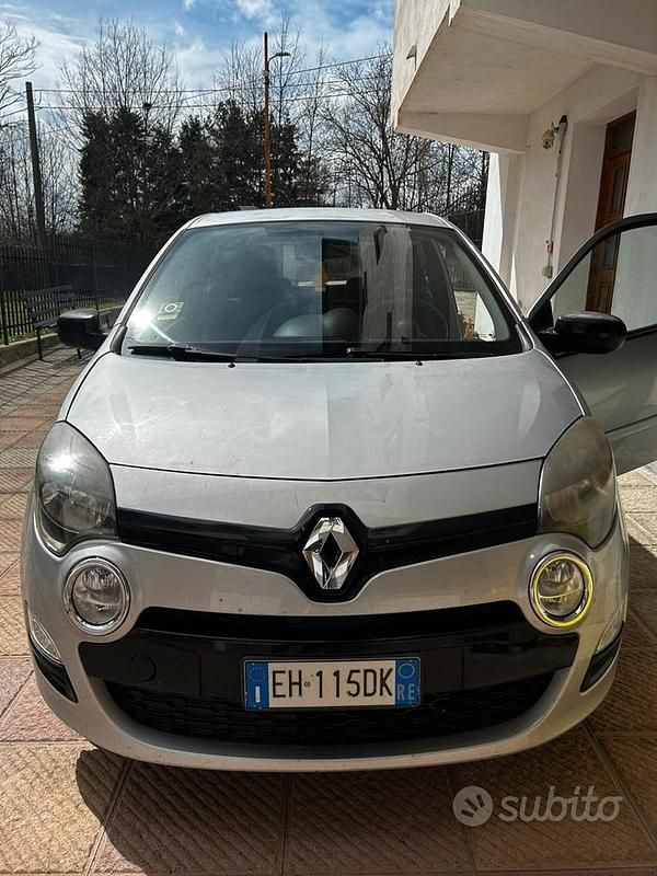 Usata Renault Twingo 75 CV (55 kW) 2012 Grigio Utilitaria