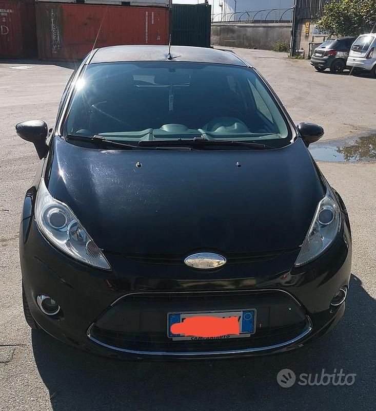 Usata Ford Fiesta Titanium 68 CV (50 kW) 2009 Nero Utilitaria