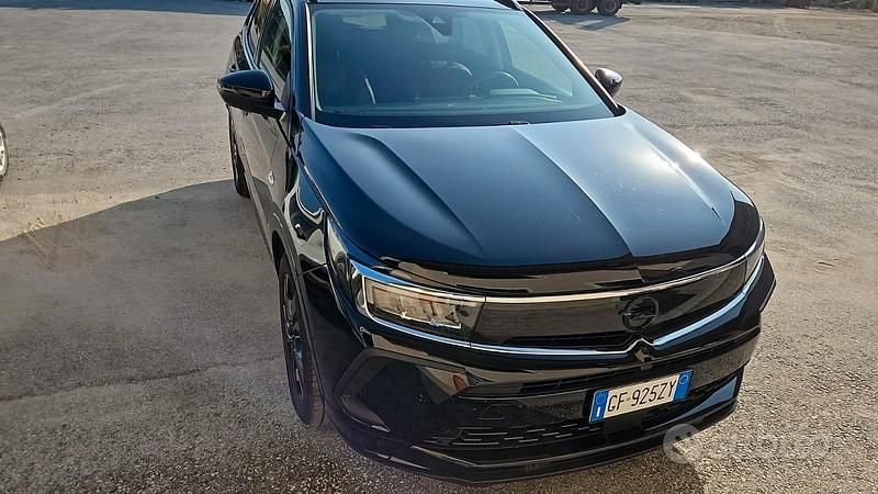 Usata Opel Grandland X GS Line 130 CV (95 kW) 2022 Nero SUV