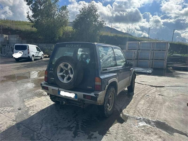 Usata Suzuki Vitara 87 CV (63 kW) 2004 Blu SUV