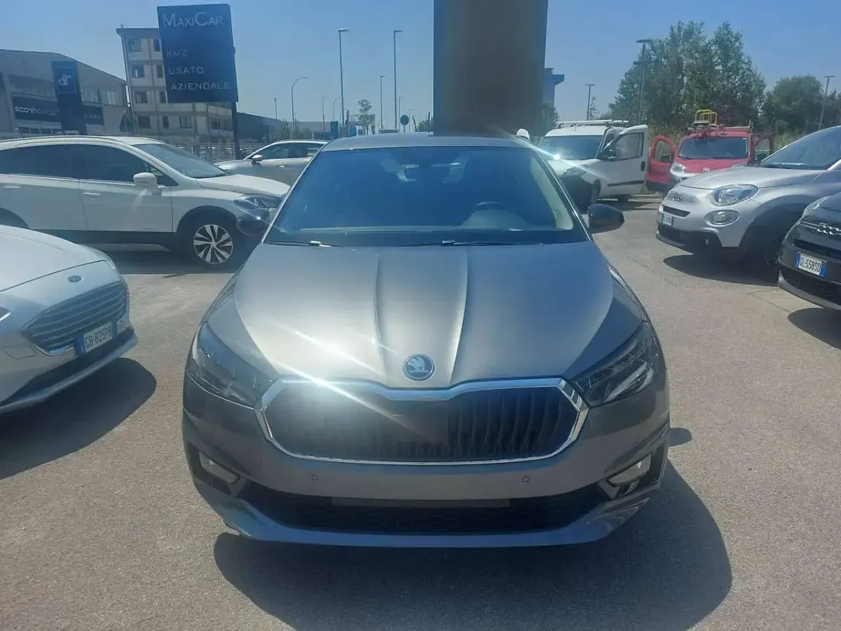 Usata Skoda Fabia 80 CV (58 kW) 2024 Grigio Utilitaria
