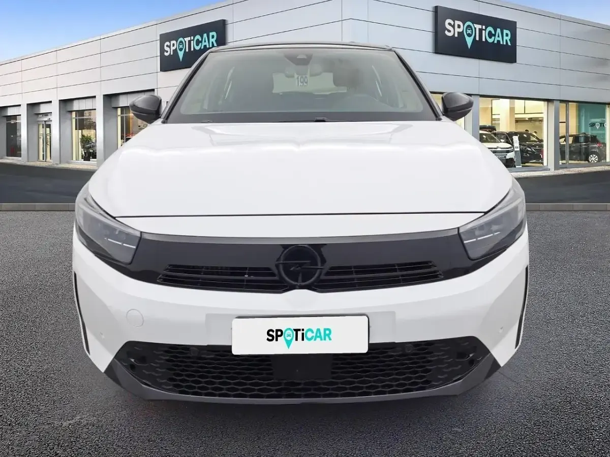 Usata Opel Corsa 101 CV (74 kW) 2025 Bianco Utilitaria