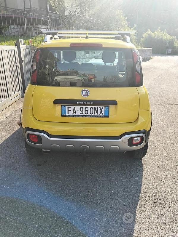 Usata Fiat Panda Cross Cross 2015 Giallo Utilitaria