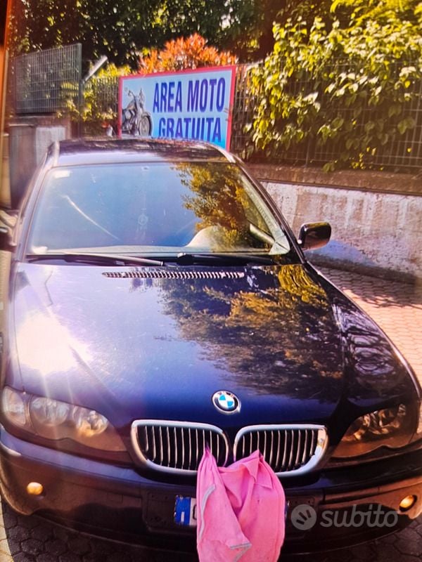 Usata 2004 BMW 320 Station wagon | 2000 € (Ottimo prezzo) - Immagine 1/3