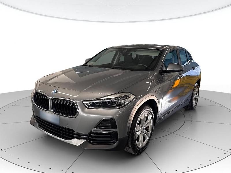 Grigio Usata 2022 BMW X2 Comfort Edition SUV | 23.900 € (Buon prezzo) - Immagine 1/4