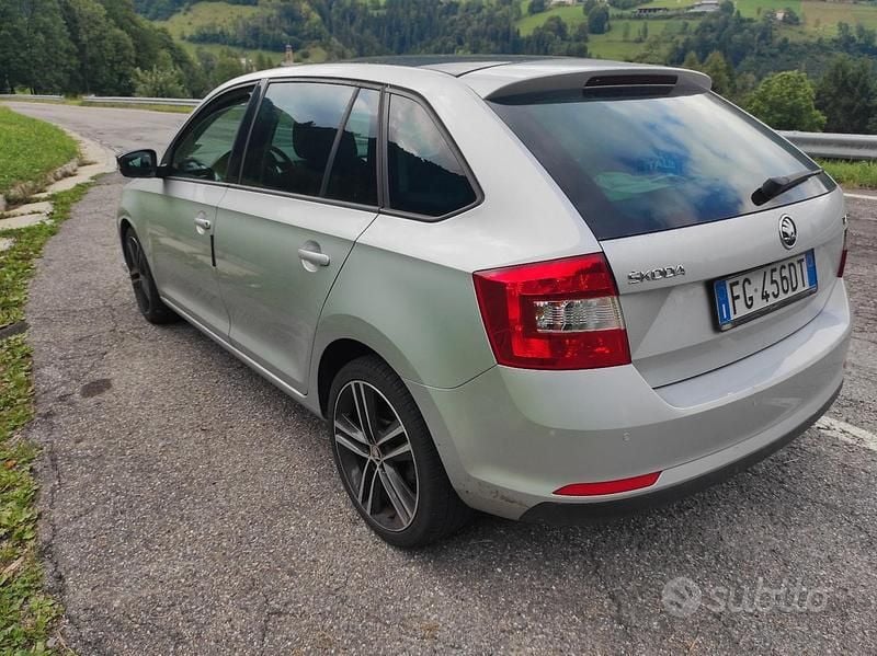 Usata Skoda Rapid Ambition 116 CV (85 kW) 2016 Grigio Utilitaria