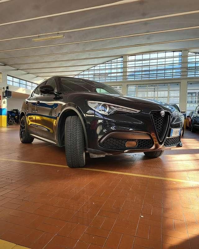 Usata Alfa Romeo Stelvio Business 190 CV (139 kW) 2019 SUV