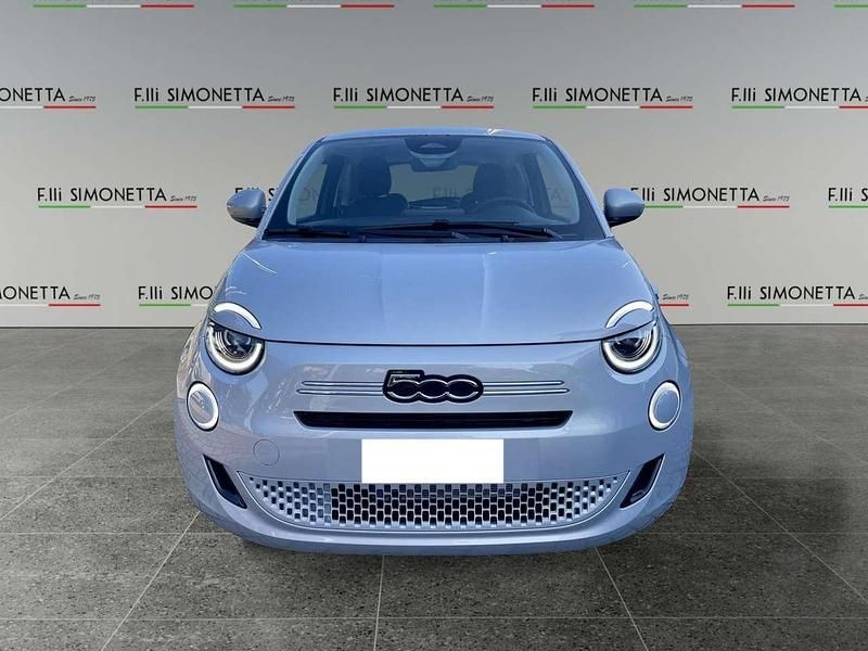 Nuova Fiat 500 65 CV (47 kW) 2026 Blu/azzurro Utilitaria