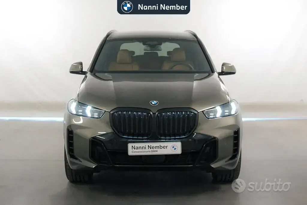 Nuova BMW X5 M Sport 286 CV (210 kW) 2026 Marrone SUV