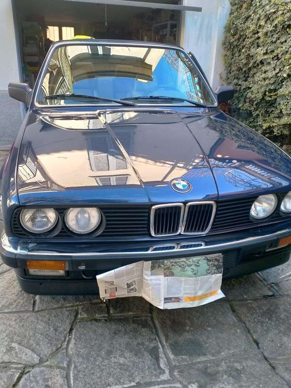Usato 1987 BMW 320 Cabriolet 2.0 Benzin 129 CV (18.500 €)