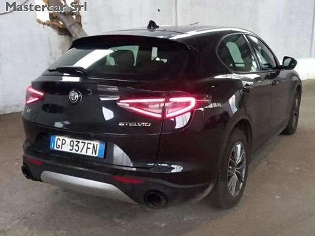 Usata Alfa Romeo Stelvio Super 210 CV (154 kW) 2023 Nero SUV