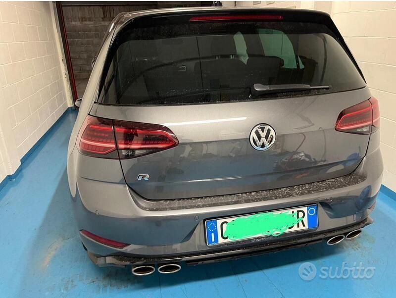 Usata VW Golf VIII R 2022 Grigio Berlina