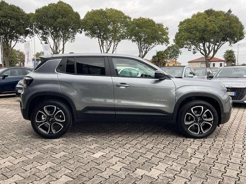 Usata Jeep Avenger Summit 101 CV (74 kW) 2024 Grigio SUV