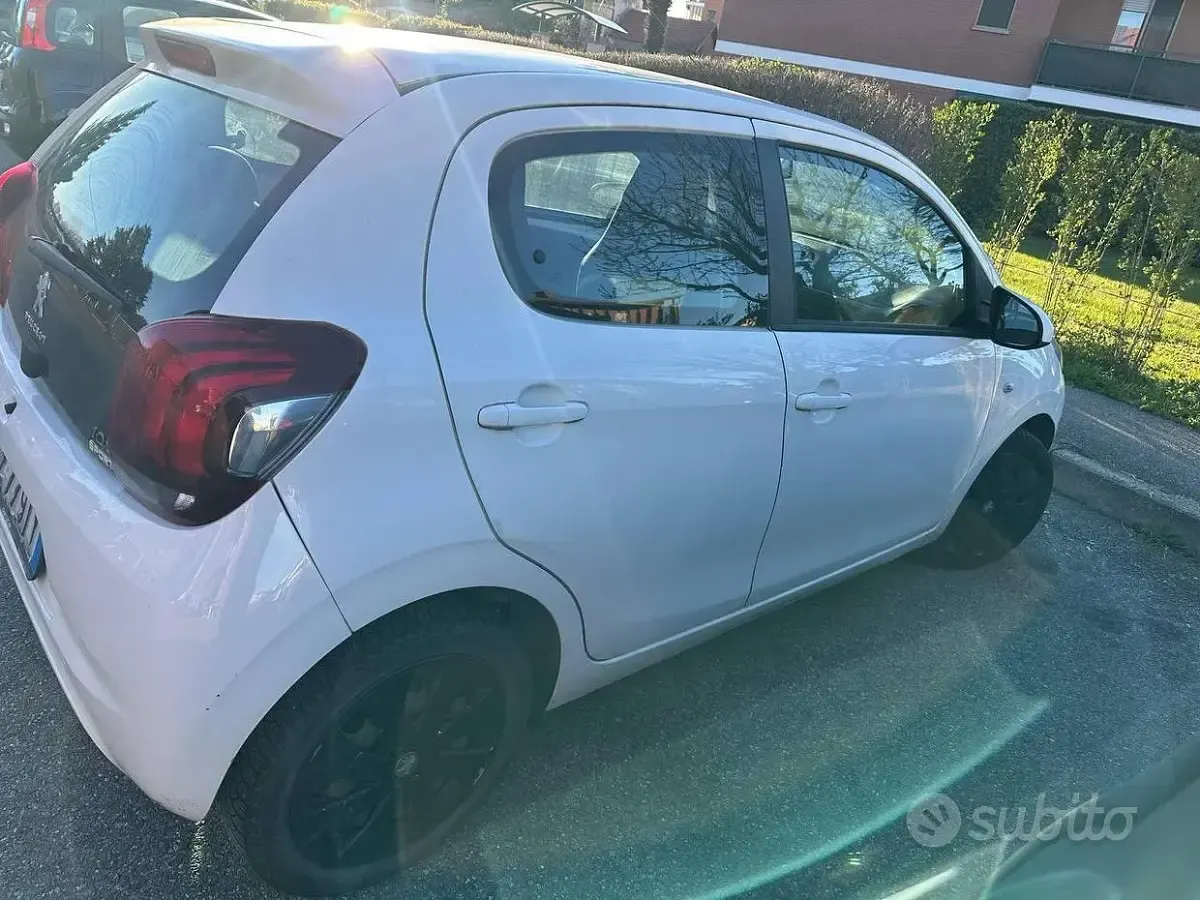 Usata Peugeot 108 Allure 82 CV (60 kW) 2015 Bianco Utilitaria