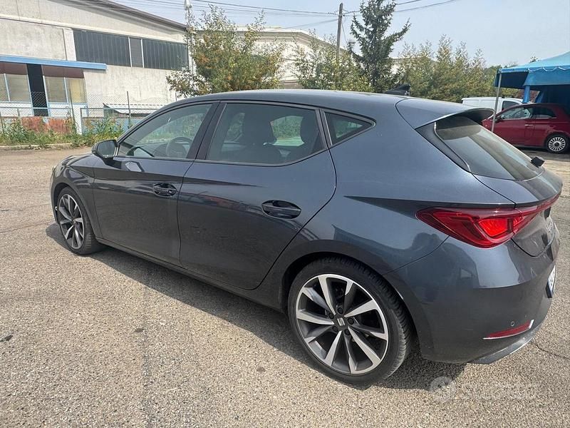 Usata Seat Leon FR 150 CV (110 kW) 2020 Berlina