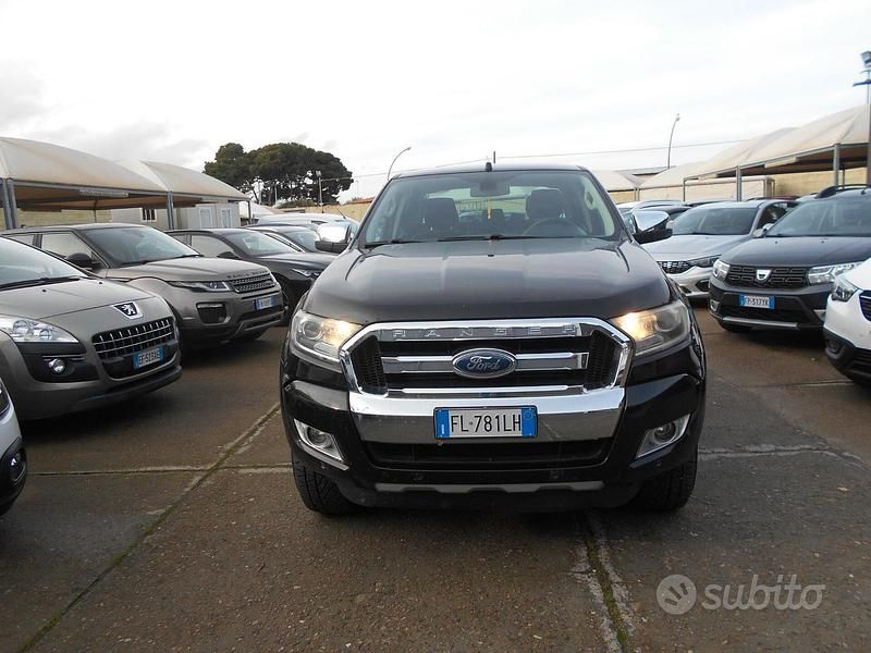 Usata Ford Ranger Limited 160 CV (117 kW) 2017 Nero Pick-up