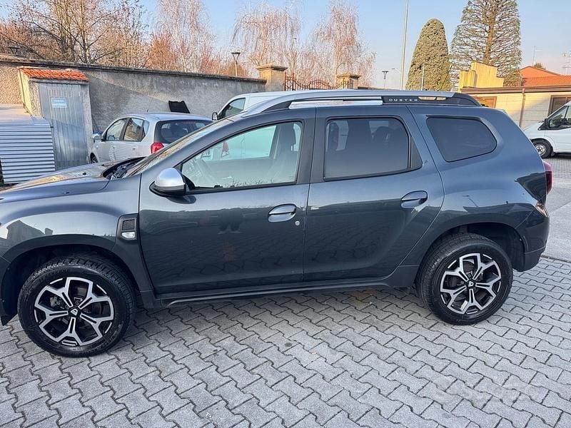 Usata Dacia Duster Anniversary 100 CV (73 kW) 2020 Grigio SUV