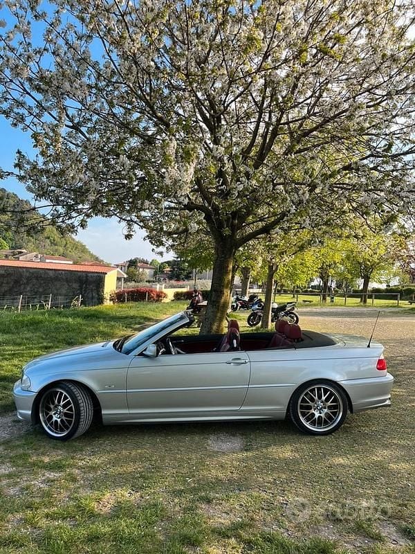 Usata BMW 330 Cabriolet 231 CV (169 kW) 2001 Grigio Cabrio