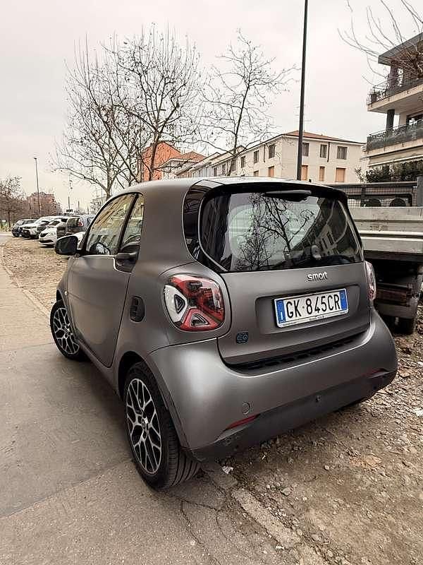 Usata Smart ForTwo Coupé 41 kW (56 CV) 2022 Utilitaria