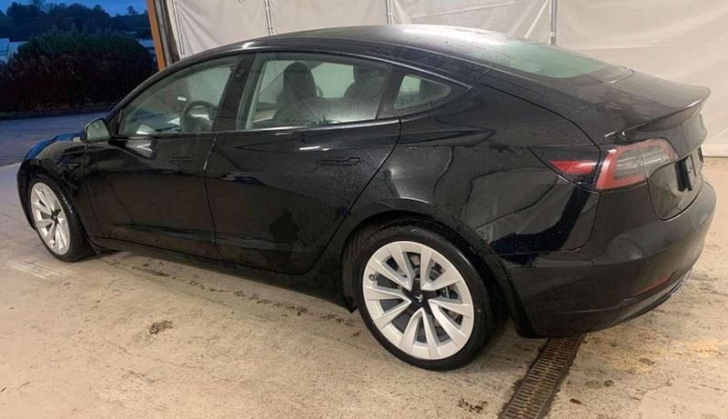 Usata Tesla Model 3 366 kW (498 CV) 2021 Nero Berlina