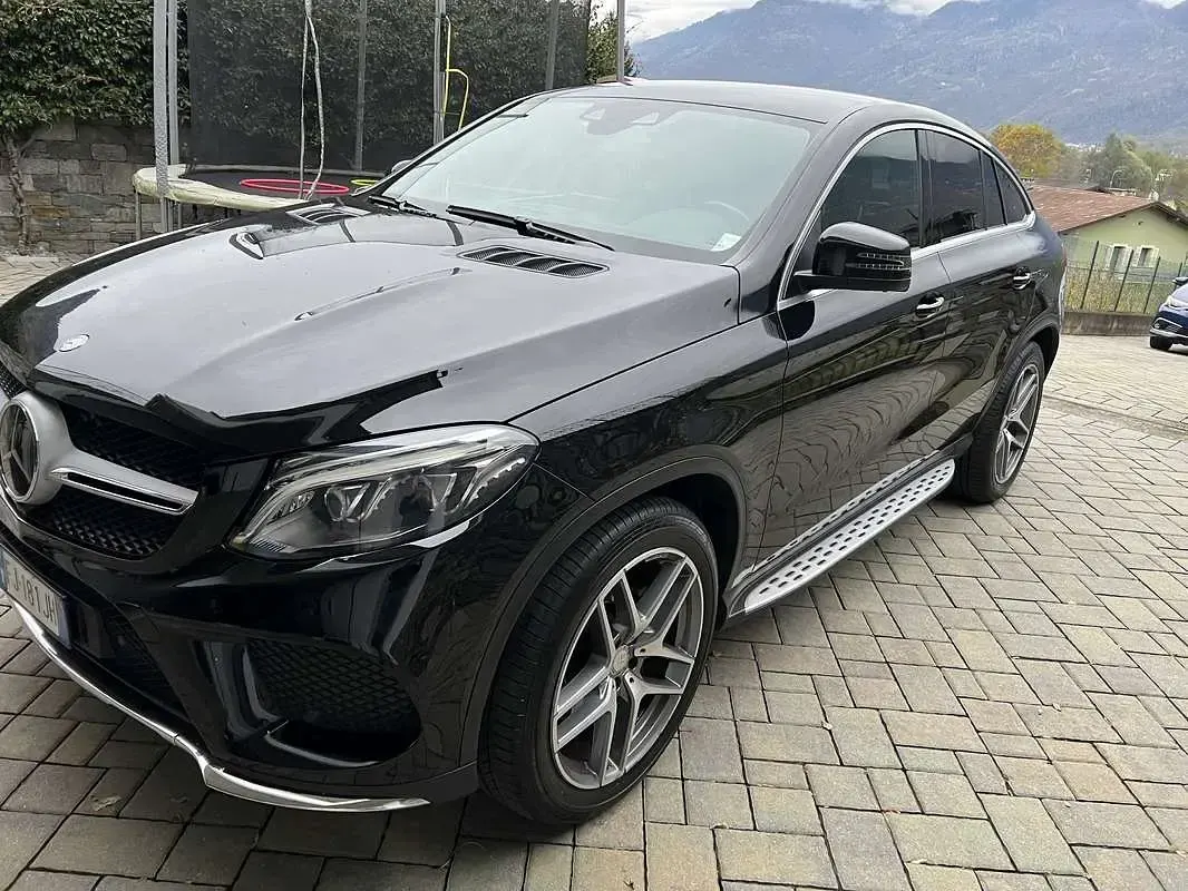 Usado Mercedes GLE350 Premium Plus 258 CV (189 kW) 2017 Negro Coupe