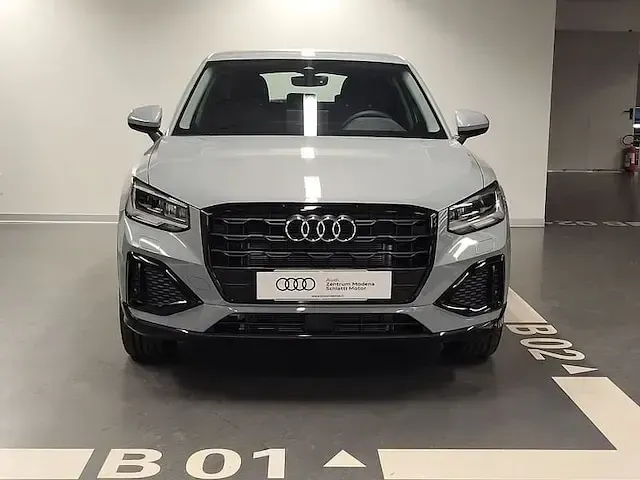 Nuova Audi Q2 Advanced 150 CV (110 kW) 2025 Grigio SUV
